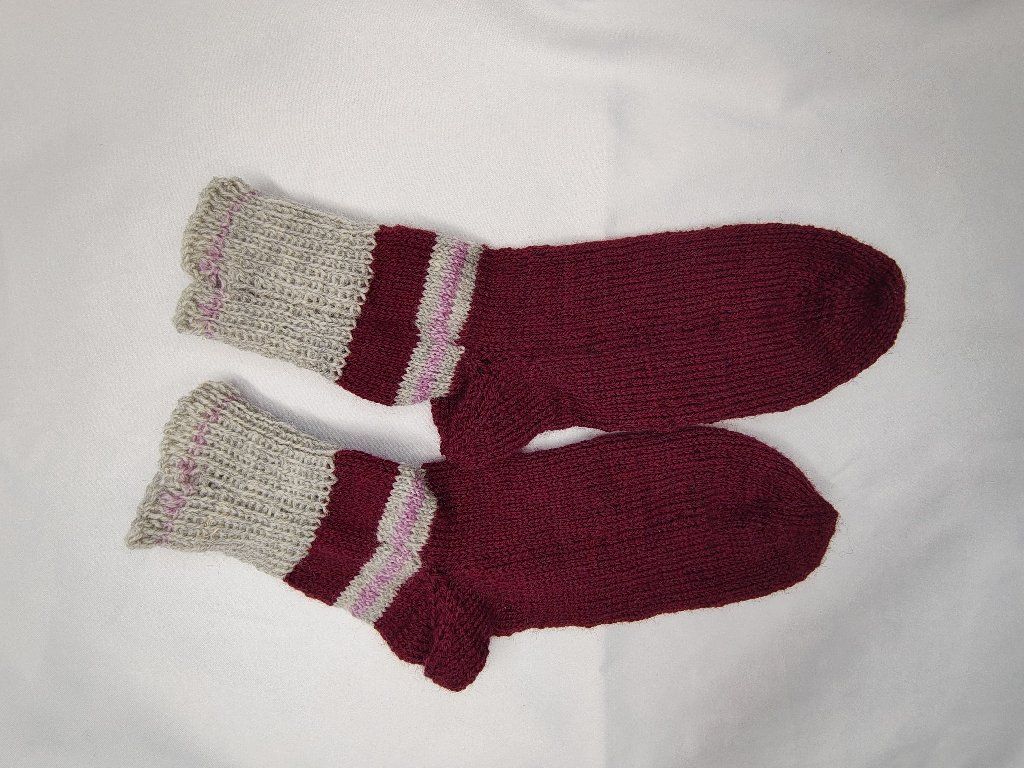 Vlněné ponožky Jarka vínové 37-39
